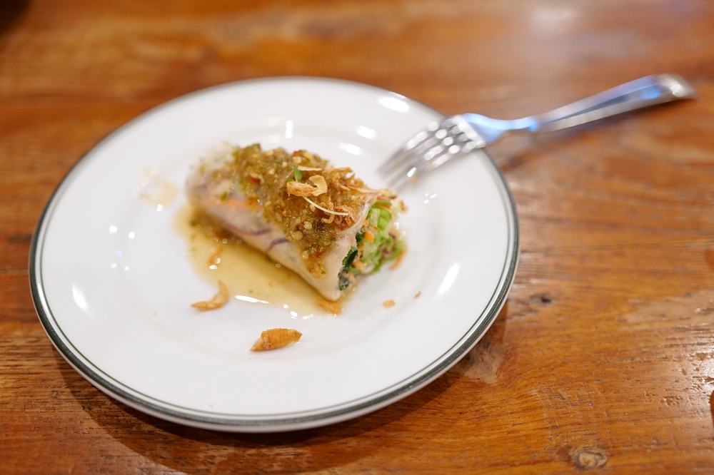 清邁美食｜Ohkajhu Nim City 三兄弟有機農場餐廳，豬肋排分量超大 @捲捲頭 ♡ 品味生活