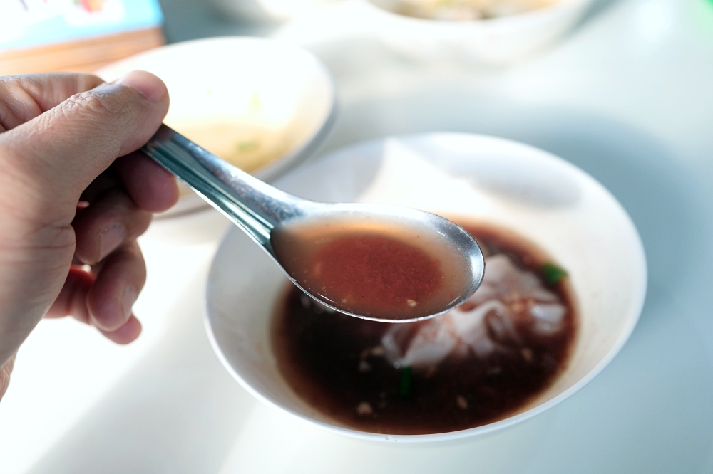 清邁美食推薦｜Kuaytiaw 3 Baht 三元船麵：一碗只要 3 元的極致平價體驗 @捲捲頭 ♡ 品味生活