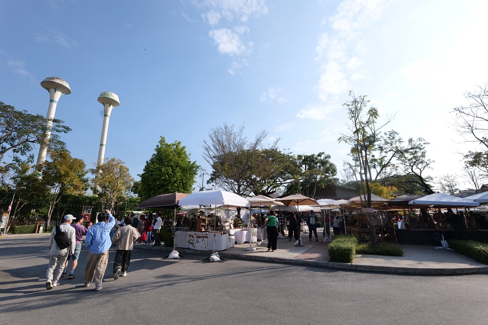 清邁景點推薦｜真心市集 Jing Jai Market：規模大到逛不完的超強週末市集 @捲捲頭 ♡ 品味生活