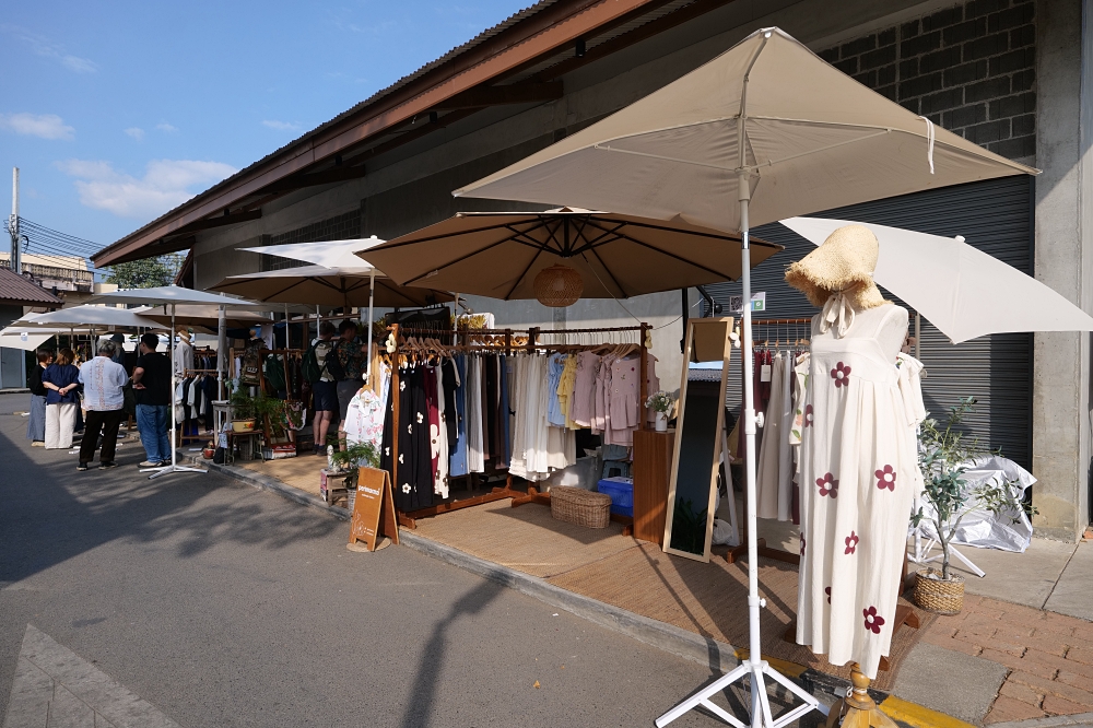 清邁景點推薦｜真心市集 Jing Jai Market：規模大到逛不完的超強週末市集 @捲捲頭 ♡ 品味生活