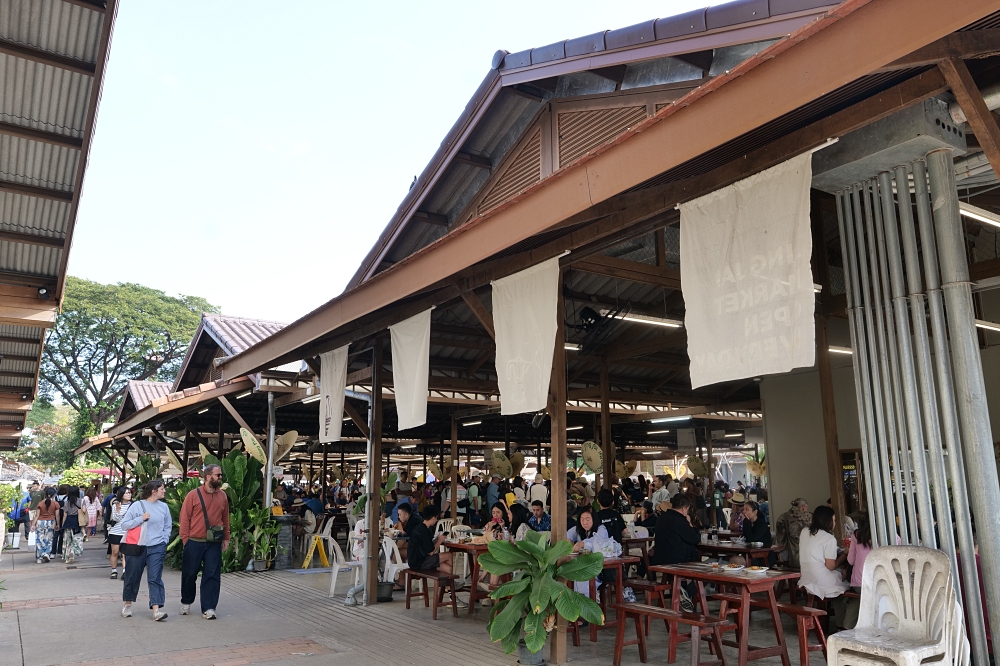 清邁景點推薦｜真心市集 Jing Jai Market：規模大到逛不完的超強週末市集 @捲捲頭 ♡ 品味生活