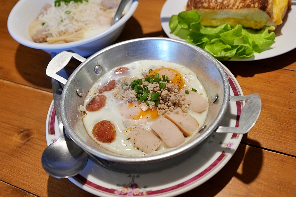 清邁美食推薦｜帶福辦 Tai Thun Baan：隱身古城巷弄的老屋早餐店 @捲捲頭 ♡ 品味生活