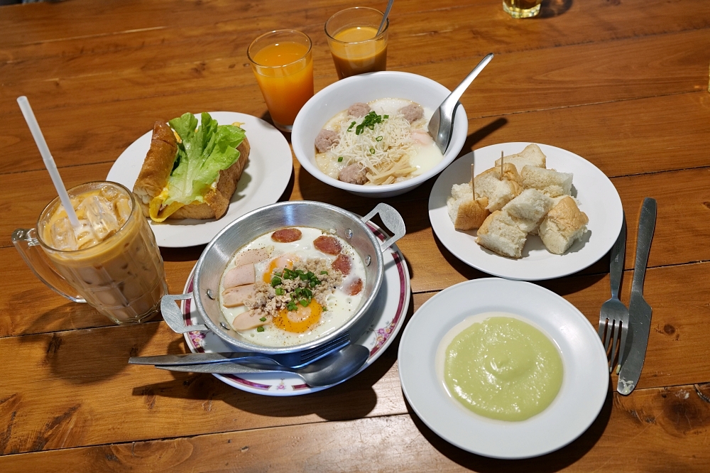 清邁美食推薦｜帶福辦 Tai Thun Baan：隱身古城巷弄的老屋早餐店 @捲捲頭 ♡ 品味生活