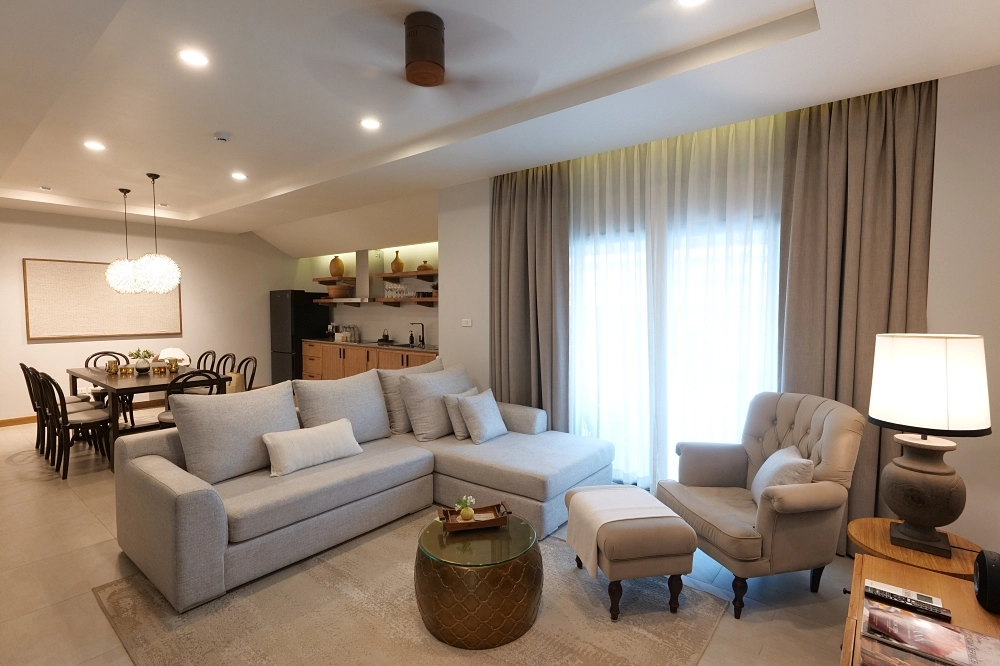 宜蘭親子飯店》懂得玩水的蘇澳瓏山林飯店。館內16度冷泉+館外豆腐岬秘境浮潛行程＋繽紛熱鬧的夏日慶典園遊會！！！ @捲捲頭 ♡ 品味生活