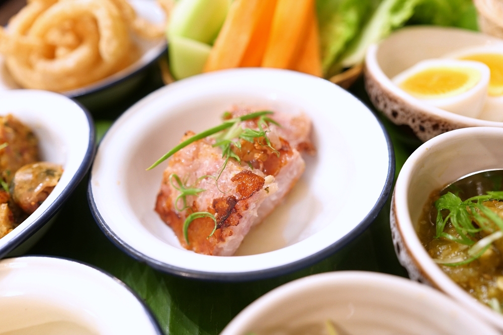 清邁美食推薦｜Punn Toh：清幽環境裡的美味手作，CP值完勝米其林 @捲捲頭 ♡ 品味生活