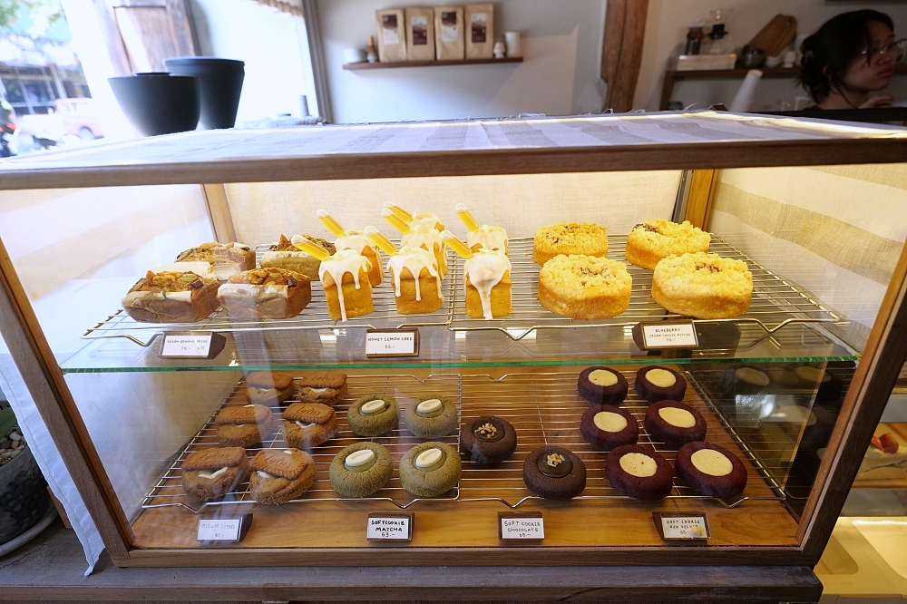 清邁下午茶推薦|Rich Homemade Cake,連當地人都愛的現做蛋糕,斑蘭葉捲必點。 @捲捲頭 ♡ 品味生活 清邁下午茶推薦|Rich Homemade Cake,連當地人都愛的現做蛋糕,斑蘭葉捲必點。 @捲捲頭 ♡ 品味生活