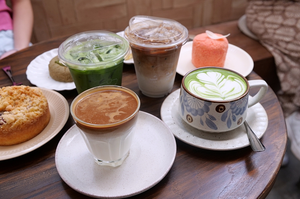 清邁下午茶推薦|Rich Homemade Cake,連當地人都愛的現做蛋糕,斑蘭葉捲必點。 @捲捲頭 ♡ 品味生活 清邁下午茶推薦|Rich Homemade Cake,連當地人都愛的現做蛋糕,斑蘭葉捲必點。 @捲捲頭 ♡ 品味生活