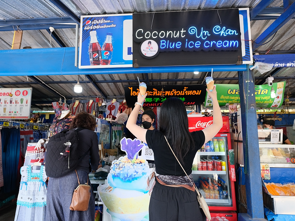 【清萊景點】 免門票必訪！藍廟 Wat Rong Suea Ten，湛藍色調的藝術寺廟 @捲捲頭 ♡ 品味生活