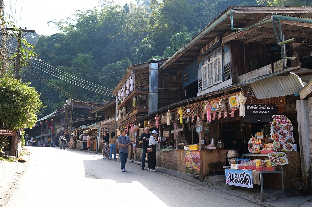 【清邁景點】 湄康蓬村Mae Kampong:泰北百年山城,涼爽森林咖啡廳巡禮 @捲捲頭 ♡ 品味生活 【清邁景點】 湄康蓬村Mae Kampong:泰北百年山城,涼爽森林咖啡廳巡禮 @捲捲頭 ♡ 品味生活
