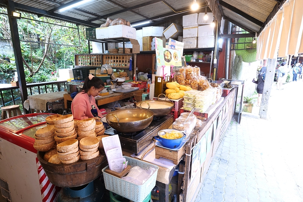 【清邁景點】 湄康蓬村Mae Kampong:泰北百年山城,涼爽森林咖啡廳巡禮 @捲捲頭 ♡ 品味生活 【清邁景點】 湄康蓬村Mae Kampong:泰北百年山城,涼爽森林咖啡廳巡禮 @捲捲頭 ♡ 品味生活