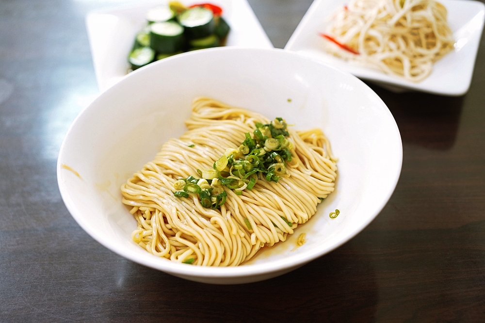 【丰清揚小吃店】 鼎泰豐主廚出來開！必點平價版排骨蛋炒飯 @捲捲頭 ♡ 品味生活