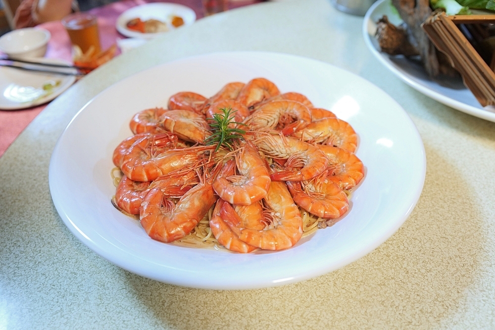 【海珍園海鮮】礁溪在地人名單：這間神祕海鮮餐廳，CP 值高到讓你驚訝！ @捲捲頭 ♡ 品味生活