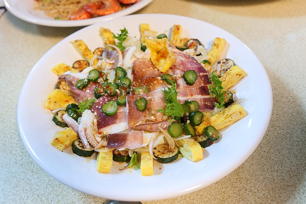 【海珍園海鮮】礁溪在地人名單：這間神祕海鮮餐廳，CP 值高到讓你驚訝！ @捲捲頭 ♡ 品味生活