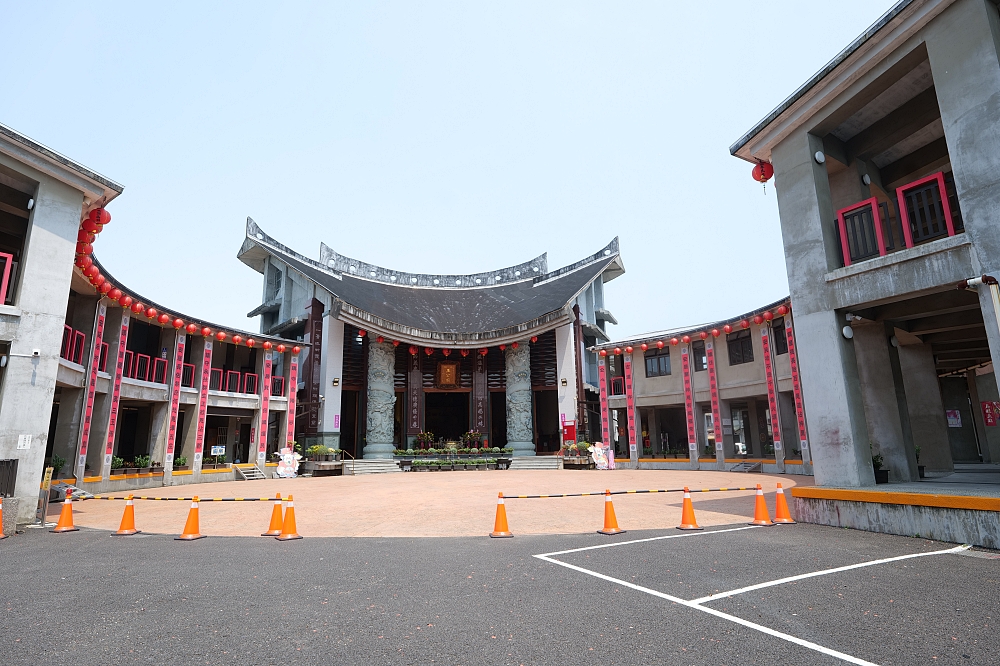 【宜蘭景點】 二結王公廟:日本大師設計,摸黃金發財樹補滿財庫! @捲捲頭 ♡ 品味生活 【宜蘭景點】 二結王公廟:日本大師設計,摸黃金發財樹補滿財庫! @捲捲頭 ♡ 品味生活