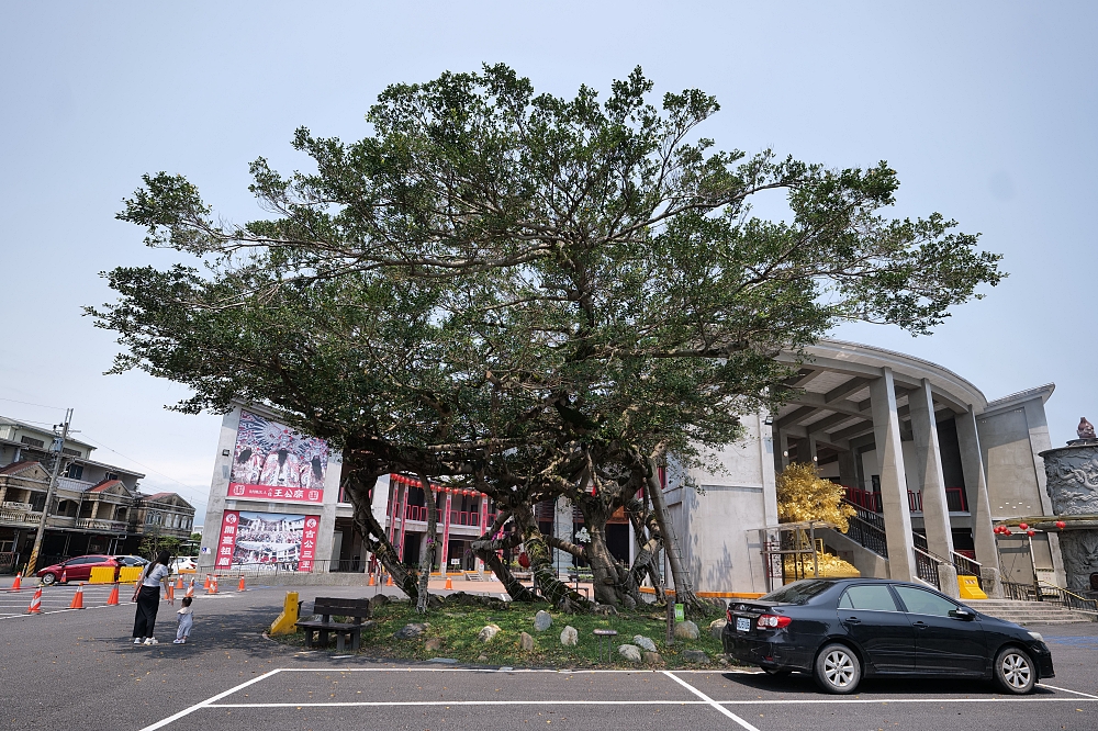 【宜蘭景點】 二結王公廟:日本大師設計,摸黃金發財樹補滿財庫! @捲捲頭 ♡ 品味生活 【宜蘭景點】 二結王公廟:日本大師設計,摸黃金發財樹補滿財庫! @捲捲頭 ♡ 品味生活