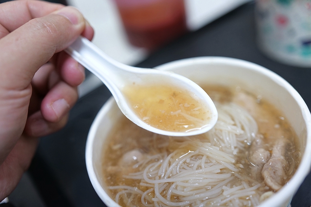 林場肉羹｜羅東 50 年老店，瘦肉羹薄片與濃郁湯頭的在地滋味 @捲捲頭 ♡ 品味生活