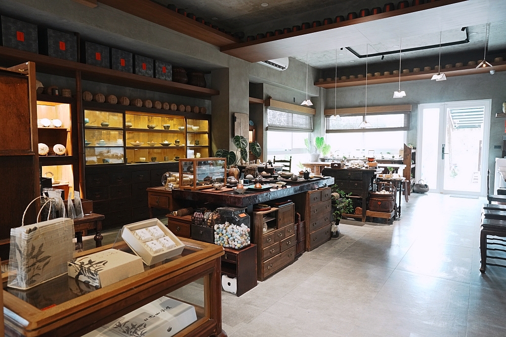 【日光山茶屋】 礁溪交流道旁 5 分鐘！純白茶屋看龜山島、享慢活下午茶 @捲捲頭 ♡ 品味生活