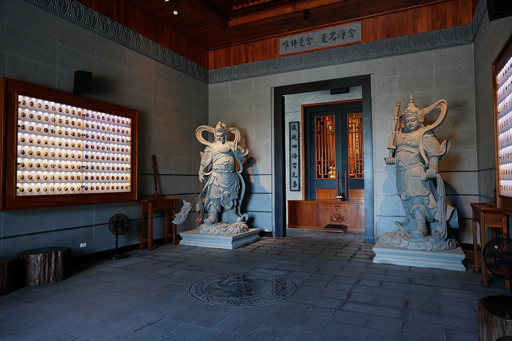 宜蘭東林寺｜比北后寺更安靜？冬山隱藏版鏡像大殿美翻了！ @捲捲頭 ♡ 品味生活