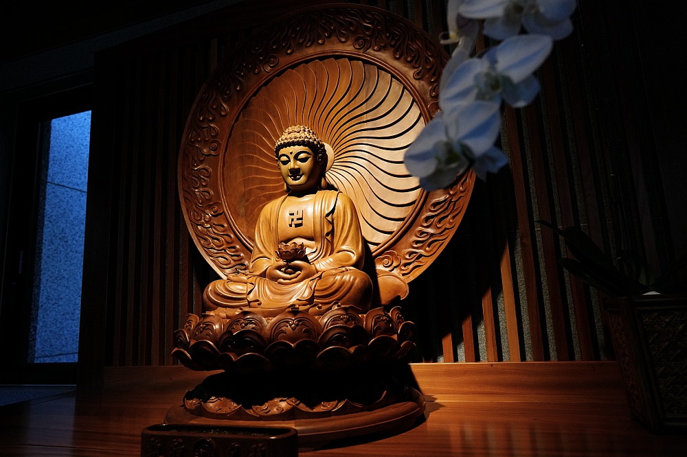 宜蘭東林寺｜比北后寺更安靜？冬山隱藏版鏡像大殿美翻了！ @捲捲頭 ♡ 品味生活