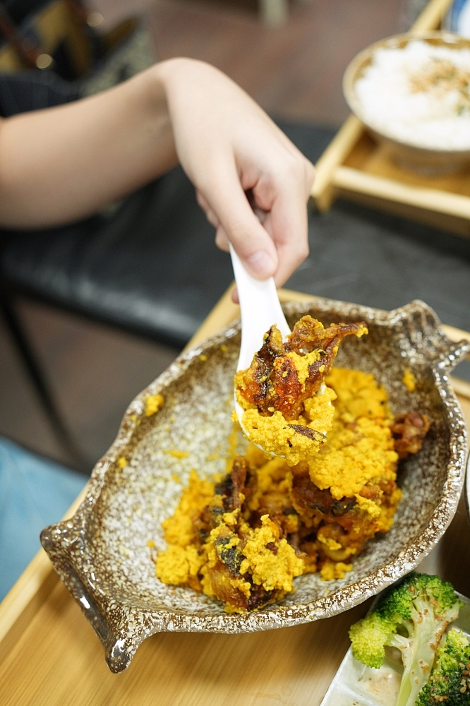 【光鮮生活美食館】必點櫻桃鴨烤鴨套餐、軟嫩豬肋排，高CP值聚餐首選 @捲捲頭 ♡ 品味生活