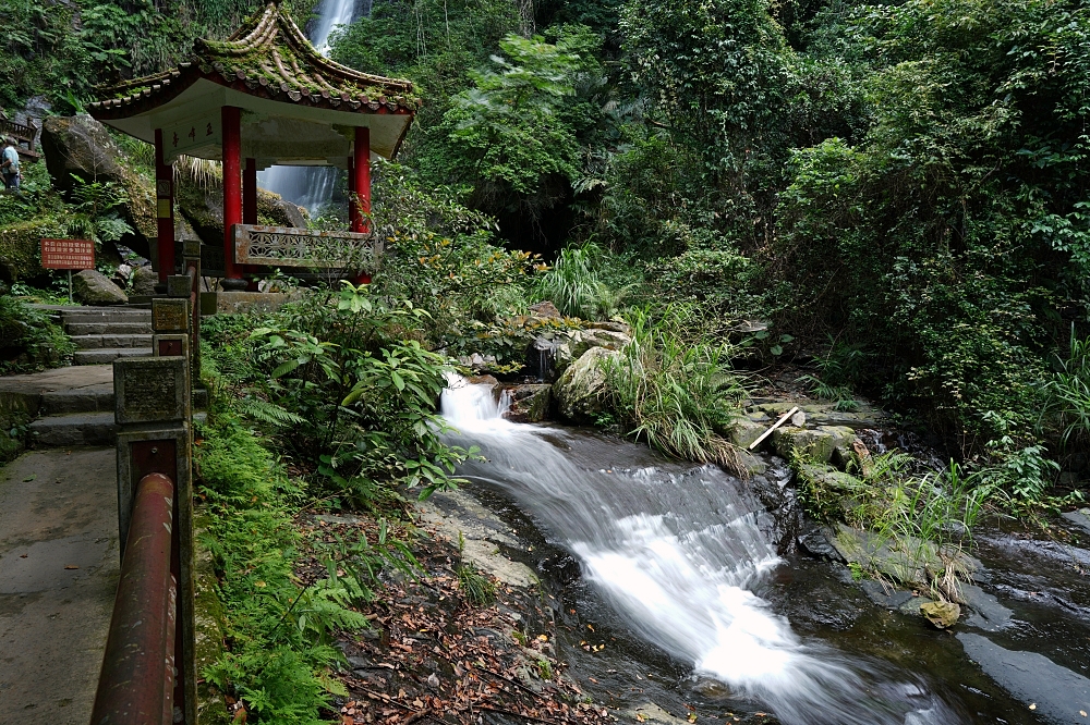 礁溪景點｜五峰旗瀑布，夏日避暑森林步道，交通攻略與最新路況分享 @捲捲頭 ♡ 品味生活