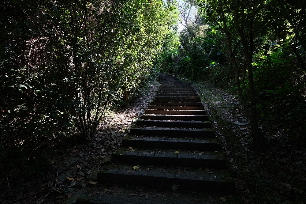 【蘇澳七星嶺步道】一到六星觀景台,俯瞰蘇澳港與無敵海岸線 @捲捲頭 ♡ 品味生活 【蘇澳七星嶺步道】一到六星觀景台,俯瞰蘇澳港與無敵海岸線 @捲捲頭 ♡ 品味生活
