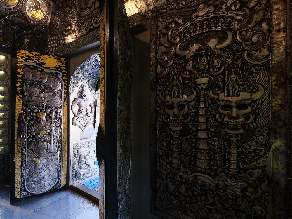 清邁景點推薦｜清邁銀廟（素攀寺）：近觀光區的手工銀雕奇景，入園須知與心得分享 @捲捲頭 ♡ 品味生活