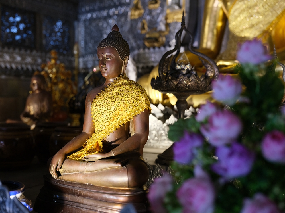 清邁景點推薦｜清邁銀廟（素攀寺）：近觀光區的手工銀雕奇景，入園須知與心得分享 @捲捲頭 ♡ 品味生活