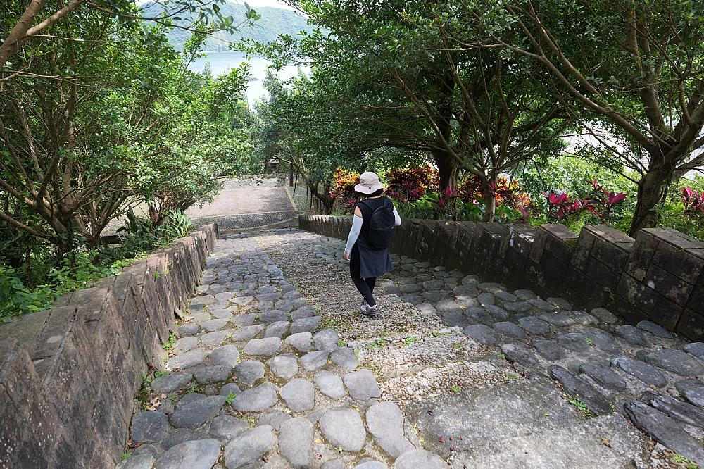 砲台山風景區｜蘇澳私房密境，藏在蘇花公路旁的清代砲台與老榕樹 @捲捲頭 ♡ 品味生活