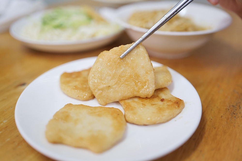 【一傳十蒜油拌麵】隱藏媽祖廟旁巷弄，一週只賣四天的現做手工麵 @捲捲頭 ♡ 品味生活