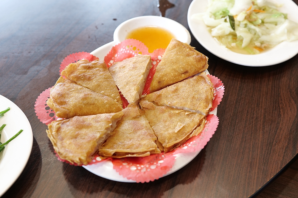 【基隆甕仔雞宜蘭分店】 國五交流道必吃!皮酥肉嫩不柴、淋上精華雞油超下飯 @捲捲頭 ♡ 品味生活 【基隆甕仔雞宜蘭分店】 國五交流道必吃!皮酥肉嫩不柴、淋上精華雞油超下飯 @捲捲頭 ♡ 品味生活