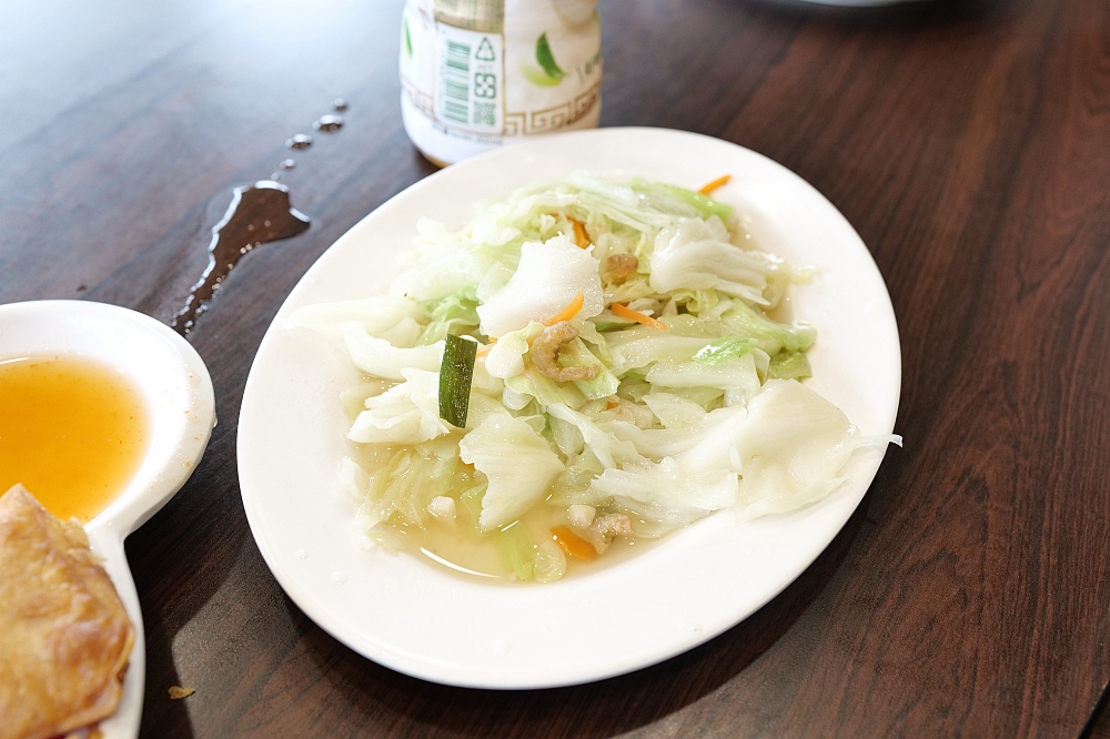 【基隆甕仔雞宜蘭分店】 國五交流道必吃！皮酥肉嫩不柴、淋上精華雞油超下飯 @捲捲頭 ♡ 品味生活