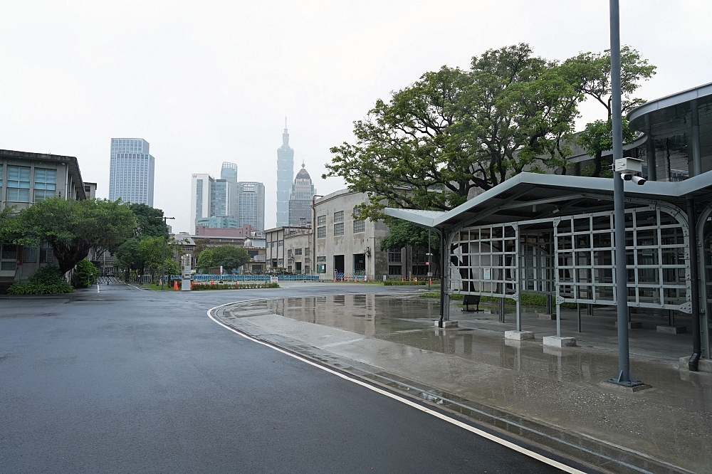 【國家鐵道博物館】全新台北機廠改建，百元逛柴電工廠超值得，藍皮普通號預約與交通攻略 @捲捲頭 ♡ 品味生活
