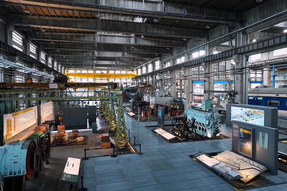 【國家鐵道博物館】全新台北機廠改建，百元逛柴電工廠超值得，藍皮普通號預約與交通攻略 @捲捲頭 ♡ 品味生活