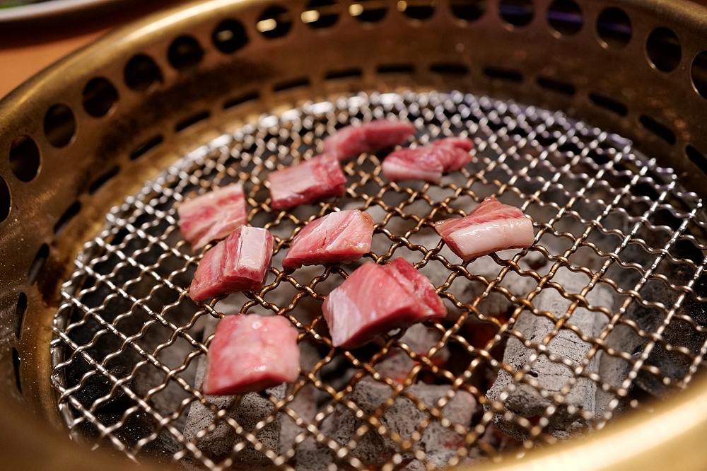 【燒肉好室】宜蘭燒肉天花板！頂級和牛套餐、超狂隱藏版牛舌必吃 @捲捲頭 ♡ 品味生活