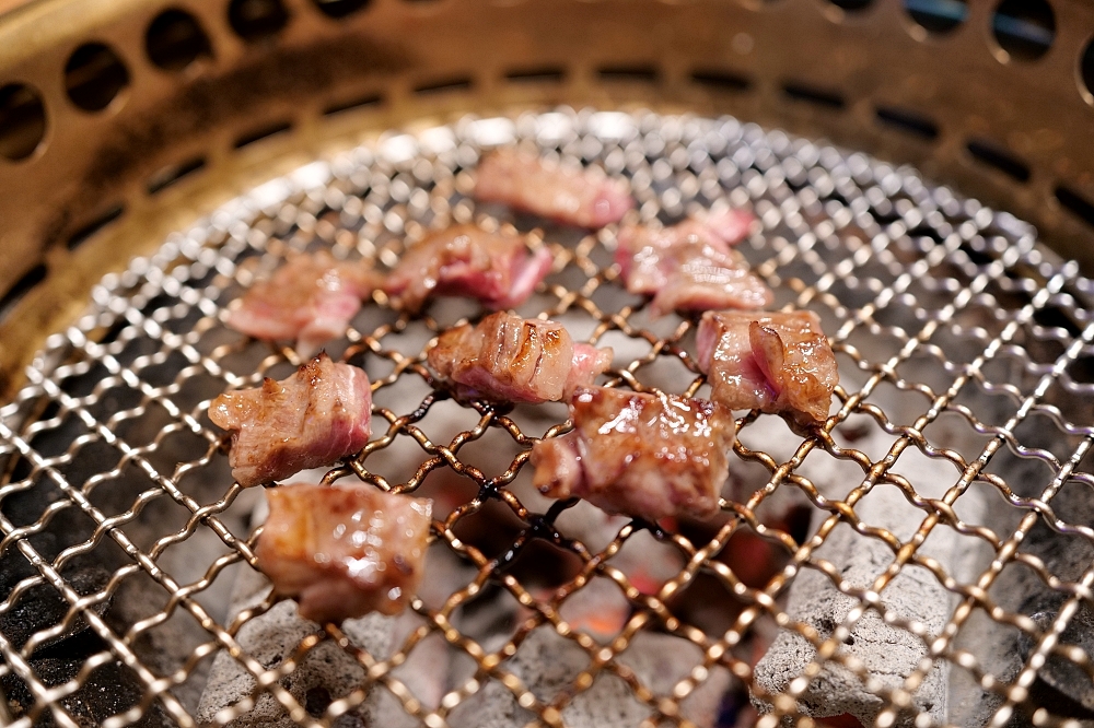 【燒肉好室】宜蘭燒肉天花板！頂級和牛套餐、超狂隱藏版牛舌必吃 @捲捲頭 ♡ 品味生活