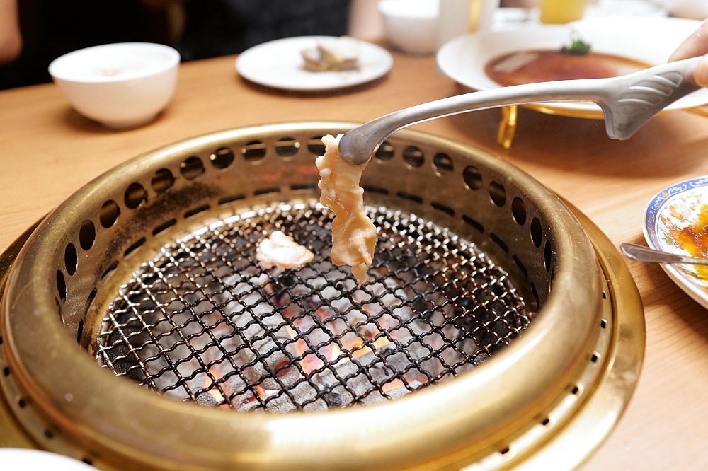 【燒肉好室】宜蘭燒肉天花板！頂級和牛套餐、超狂隱藏版牛舌必吃 @捲捲頭 ♡ 品味生活
