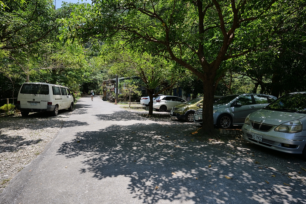 【金岳瀑布】下車走5分鐘就到！天然滑水道、親子消暑天堂, 宜蘭南澳秘境 @捲捲頭 ♡ 品味生活