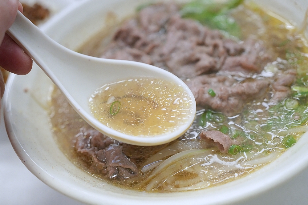 【九添福牛肉麵館】新竹城隍廟美食,在地人激推的米其林必比登,滷味才是本體! @捲捲頭 ♡ 品味生活 【九添福牛肉麵館】新竹城隍廟美食,在地人激推的米其林必比登,滷味才是本體! @捲捲頭 ♡ 品味生活