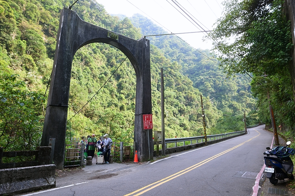 【信賢步道】下車免爬坡!10大瀑布天然冷氣,暑假清涼健行首選,新北烏來避暑秘境 @捲捲頭 ♡ 品味生活 【信賢步道】下車免爬坡!10大瀑布天然冷氣,暑假清涼健行首選,新北烏來避暑秘境 @捲捲頭 ♡ 品味生活