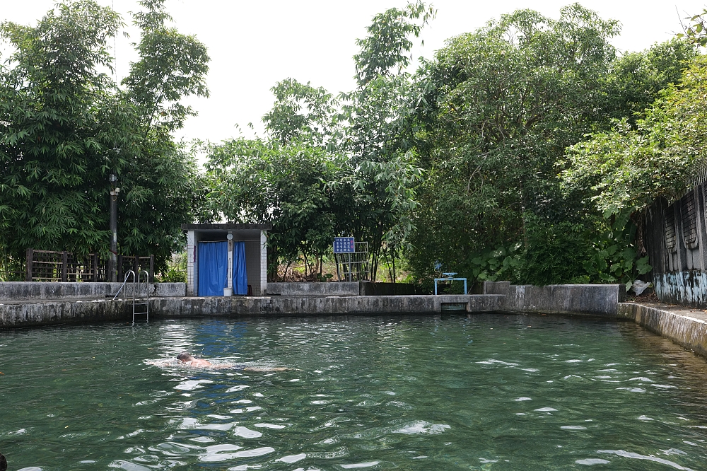 【阿蘭城湧泉池】路邊好停車、水質超乾淨,夏日免費泡腳抓魚蝦秘境 @捲捲頭 ♡ 品味生活 【阿蘭城湧泉池】路邊好停車、水質超乾淨,夏日免費泡腳抓魚蝦秘境 @捲捲頭 ♡ 品味生活