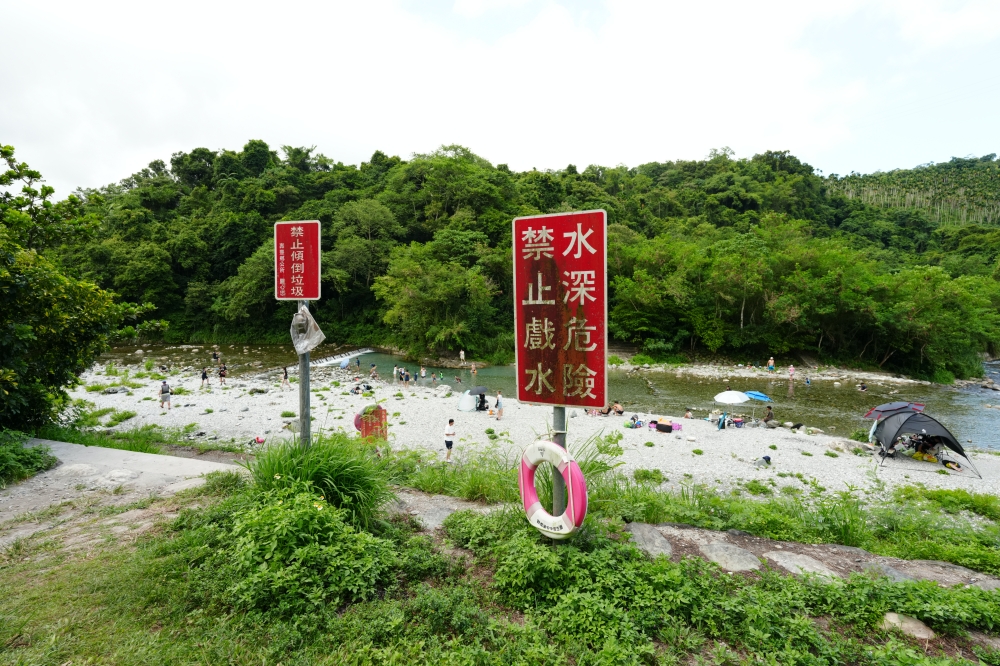 【白鮑溪親水園區】2026花蓮暑假消暑首選！免費藍寶石野溪玩水攻略 @捲捲頭 ♡ 品味生活