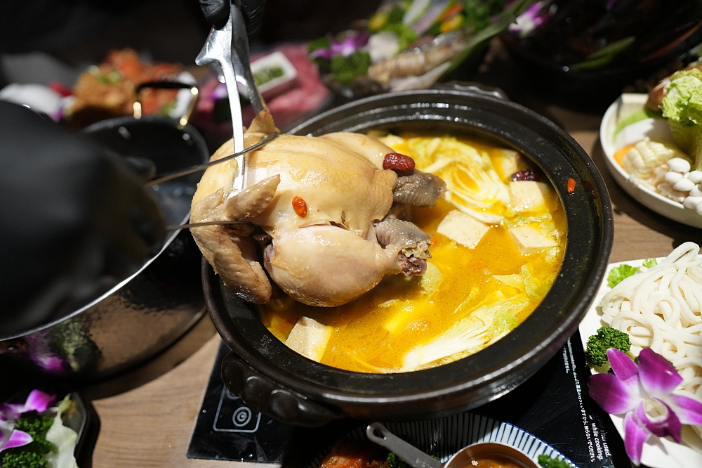【星曜雞湯】 台北中山區美食，24小時慢火金湯、活鮑魚免費送與頂級聚餐首選 @捲捲頭 ♡ 品味生活