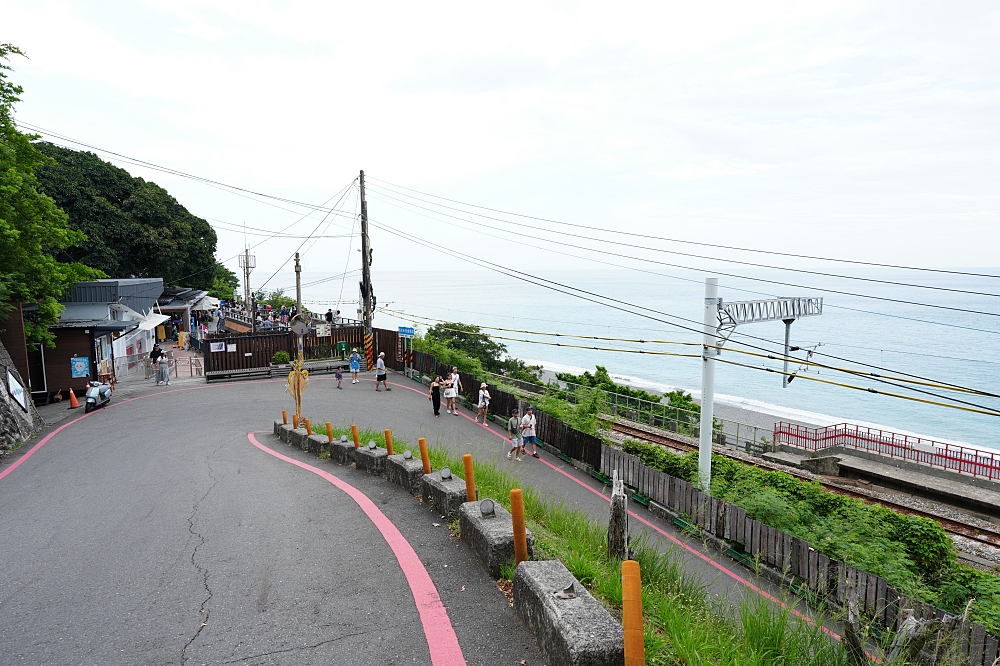【多良火車站】 台東最美車站攻略！10元門票、火車時刻表拍照技巧與周邊向陽薪傳木工坊 @捲捲頭 ♡ 品味生活