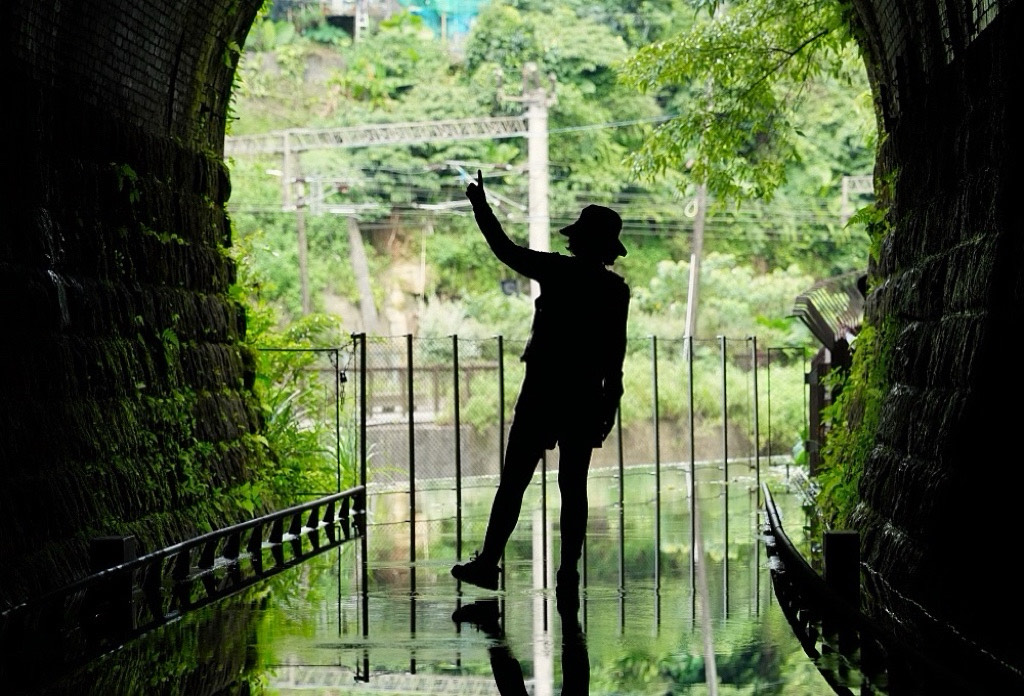 【三貂嶺生態友善隧道】最 Chill 單車路線！鏡面水池倒影、看蝙蝠與金字橋停車全收錄 @捲捲頭 ♡ 品味生活