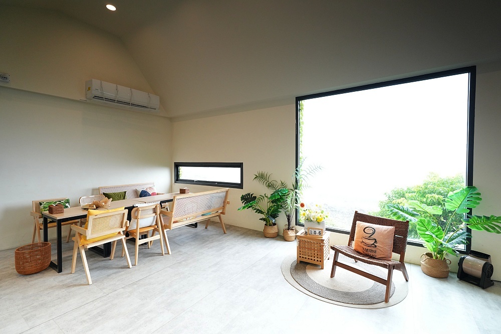 【九號咖啡館石城館】 舊草嶺隧道出口海景咖啡廳!二樓預約制大窗美拍、火車景觀指南 @捲捲頭 ♡ 品味生活 【九號咖啡館石城館】 舊草嶺隧道出口海景咖啡廳!二樓預約制大窗美拍、火車景觀指南 @捲捲頭 ♡ 品味生活