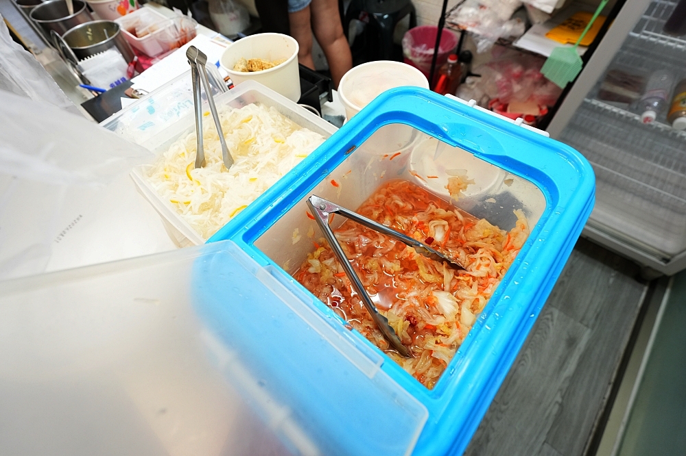 【師大分部神之臭豆腐】 從幽靈餐車到實體店面！外酥內嫩兩次炸法、點餐流程與分店全攻略 @捲捲頭 ♡ 品味生活
