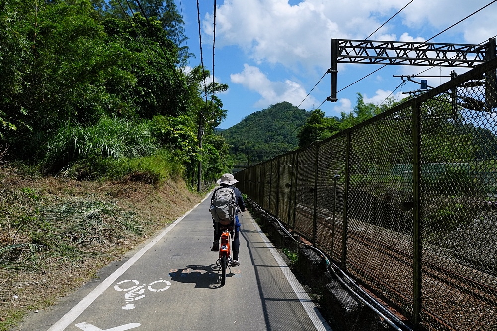 【三貂嶺生態友善隧道】最 Chill 單車路線！鏡面水池倒影、看蝙蝠與金字橋停車全收錄 @捲捲頭 ♡ 品味生活