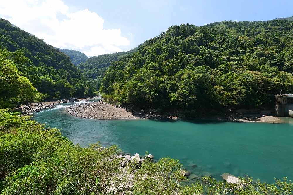 【內洞國家森林遊樂區】 觀瀑步道輕鬆走！900公尺無障礙步道、門票收費與停車全攻略 @捲捲頭 ♡ 品味生活
