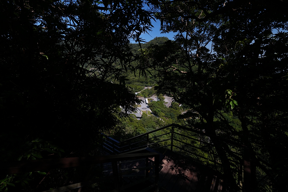 【牛港稜步道】觀音山隱藏版大景,直擊台北港與淡江大橋絕美海景 @捲捲頭 ♡ 品味生活 【牛港稜步道】觀音山隱藏版大景,直擊台北港與淡江大橋絕美海景 @捲捲頭 ♡ 品味生活